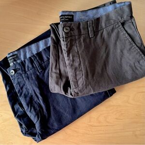 Lot of 2 Pairs of Men’s Banana Republic Factory Chinos